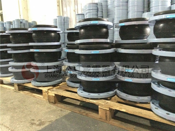 橡膠接頭發(fā)貨現場圖片